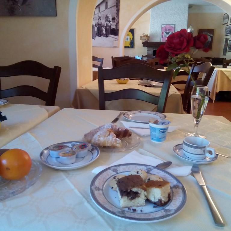 Hotel Bambolo Castagneto Carducci Ngoại thất bức ảnh