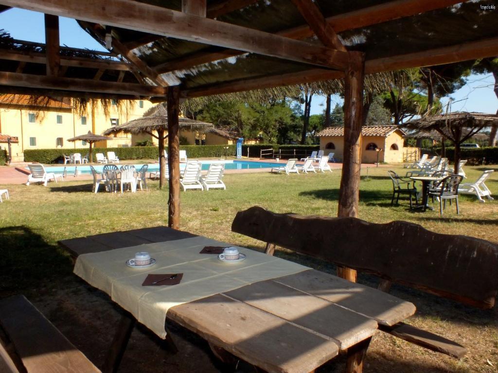 Hotel Bambolo Castagneto Carducci Ngoại thất bức ảnh